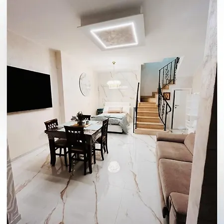 Palazzo In Corte - Nel Cuore Di Lägenhet *