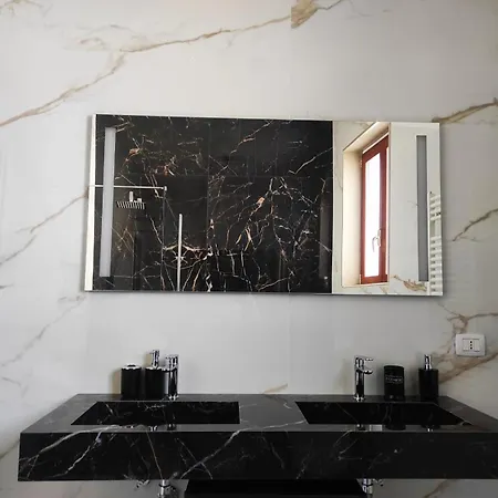 Lägenhet Palazzo In Corte - Nel Cuore Di *