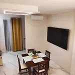 Palazzo In Corte - Nel Cuore Di 아파트 *